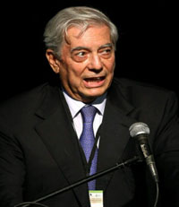 Author Vargas Llosa sees Venezuela on road to dictatorship 